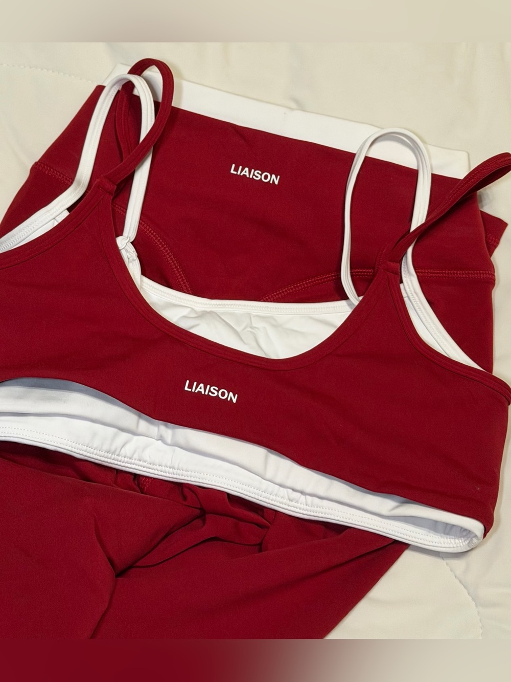 liaison the label kiss & white set